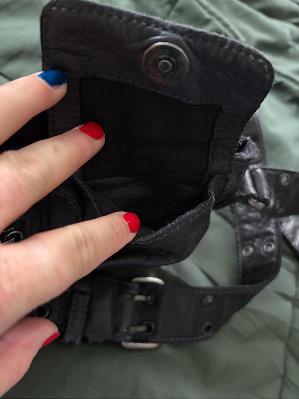 Free People Wade Black Leather Sling bag - Picture 8 of 9
